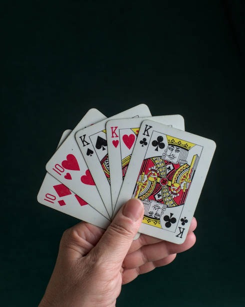 Book of Dead slot game interface on lipantoto